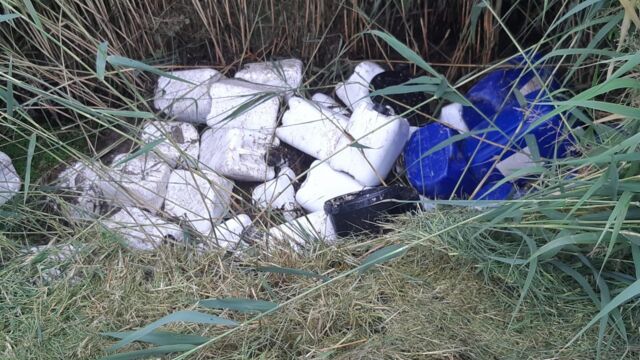 Dumping drugsafval in bosgebied